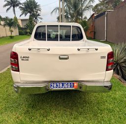 MITSUBISHI L200 2018 BLANCHE