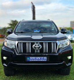 TOYOTA PRADO LAND CRUISER 2023 NOIR