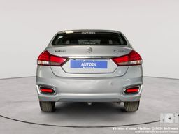 SUZUKI CIAZ 2023 GRISE