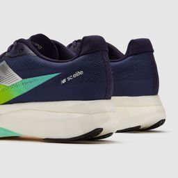 New Balance Fuelcell Supercomp v5 Elite