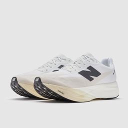 New Balance Fuelcell Supercomp v5 Elite