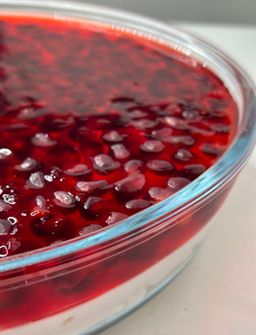 Pomegranate Cream Delight