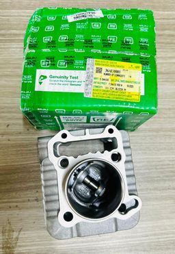 Block Piston bajaj new.   36au0001