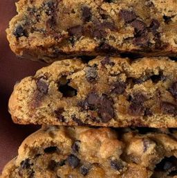 Chocolate Chip Cookie