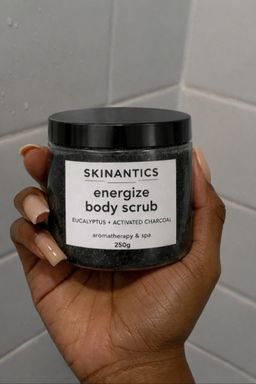 ENERGIZE BODY SCRUB