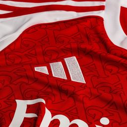 Arsenal F.C Adidas HEATRDY Kits 25/26