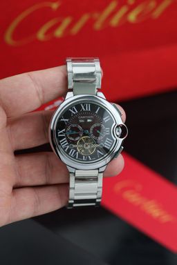 קרטי,יה  מנגנון אוטומטי  – סטייל, איכות ודיוק בלי פשרות- ‏סימן היכר בעולם המותרות  -  איכות גבוהה 