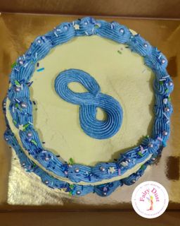 8" Vanilla Pound Cake