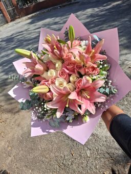 Encanto 40 - Rosas & Lilys 