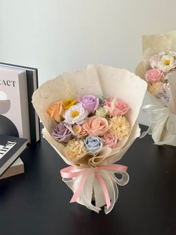 Dopamine Mix Dong Ba Soap Flower Mixed Bouquet  