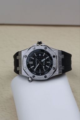 אודמ,ר פיג,ה יוקרתי – סמל סטטוס בעולם היוקרה | איכות גבוהה