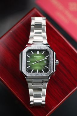 פא.טק פי.ליפ  סאבמרינר – סמל סטטוס בעולם היוקרה | איכות גבוהה  