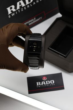 רד,ו מנגנון אוטומטי - איכות גבוהה |  סמל סטטוס בעולם היוקרה    