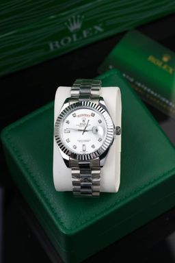 רולק,ס  41mm – סמל סטטוס בעולם היוקרה | איכות גבוהה  