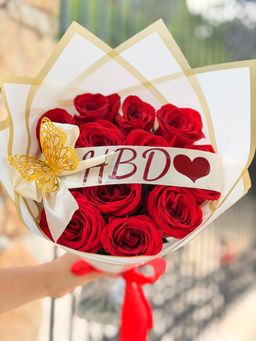 12 roses bouquet  HBD