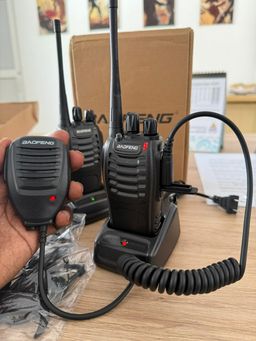 Baofeng BF-888S V2 ( 2 Walkie talkie)