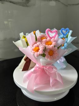 Pink mini standing bouquet