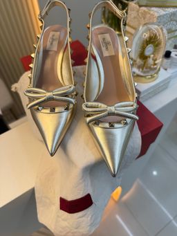 Sandálias VLTN rockstud 