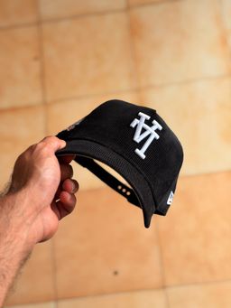 New Era 9Forty - La Dodgers 'Upside Down LA Cord'  Corduroy Black