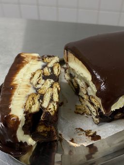 Kek Batik Indulgence