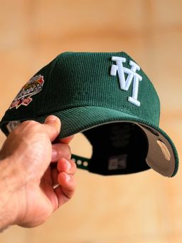 New Era 9Forty - La Dodgers 'Upside Down LA Cord'  Corduroy Green
