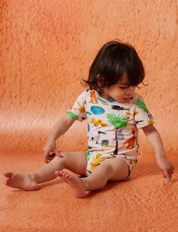 Short Sleeve Bodysuit (Yo's Country)