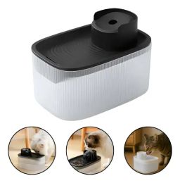 Bebedero de agua perros y gatos. 