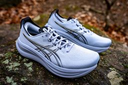 ASICS GEL NIMBUS 28