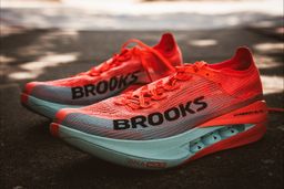 BROOKS HYPERION ELITE 56