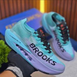 BROOKS HYPERION ELITE 5