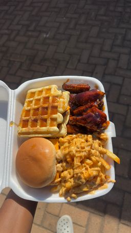 Waffle Platter + Ten Dunked Wings
