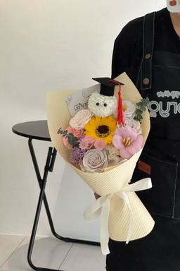 (GP027) Graduation Ping Pong Soap Flower Bouquet 