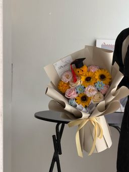 (GP037) Graduation Ping Pong Soap Flower Bouquet 