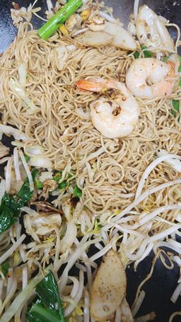 Mie Goreng Indonesian (tray)