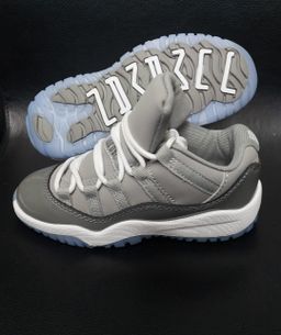 Jordan 11 - Junior sizes