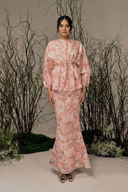 SD Raya 2026 ~ Fleur Modern Kurung - Salmon Pink