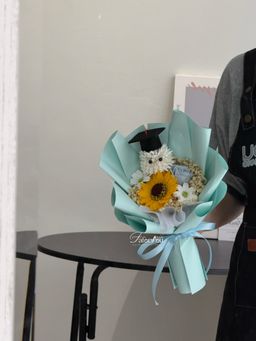 (GP002) Graduation Ping Pong Mixed Bouquet 