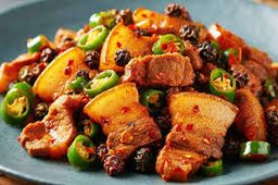 Fried Pork with Green Pepper 