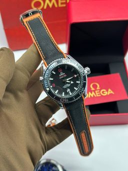 אומג,ה יוקרתי – סמל סטטוס בעולם היוקרה | איכות גבוהה 