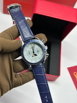 אומג,ה יוקרתי – סמל סטטוס בעולם היוקרה | איכות גבוהה 