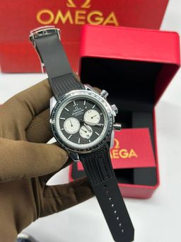 אומג,ה יוקרתי – סמל סטטוס בעולם היוקרה | איכות גבוהה   