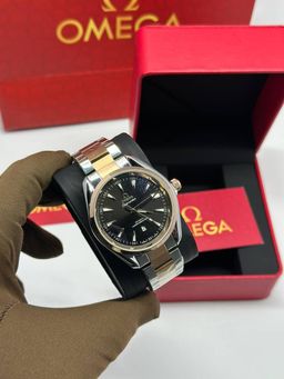 אומג,ה יוקרתי – סמל סטטוס בעולם היוקרה | איכות גבוהה 