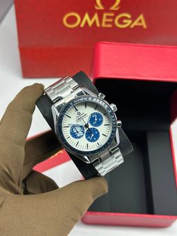 אומג,ה יוקרתי – סמל סטטוס בעולם היוקרה | איכות גבוהה  