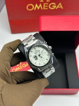 אומג,ה יוקרתי – סמל סטטוס בעולם היוקרה | איכות גבוהה  