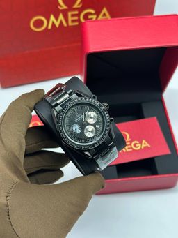 אומג,ה יוקרתי – סמל סטטוס בעולם היוקרה | איכות גבוהה   