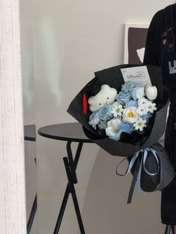 (GC003) Graduation Cloud Doll Soap Flower Bouquet 