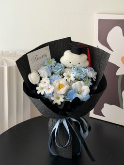 (GC003) Graduation Cloud Doll Soap Flower Bouquet 