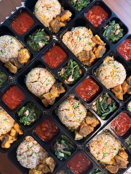 (THU 12MAR2026) EGG FRIED RICE W/ SIAKAP SWEET & SOUR