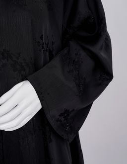 Velvet Bloom Textured Black Abaya