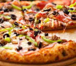 Pizza Black Olive